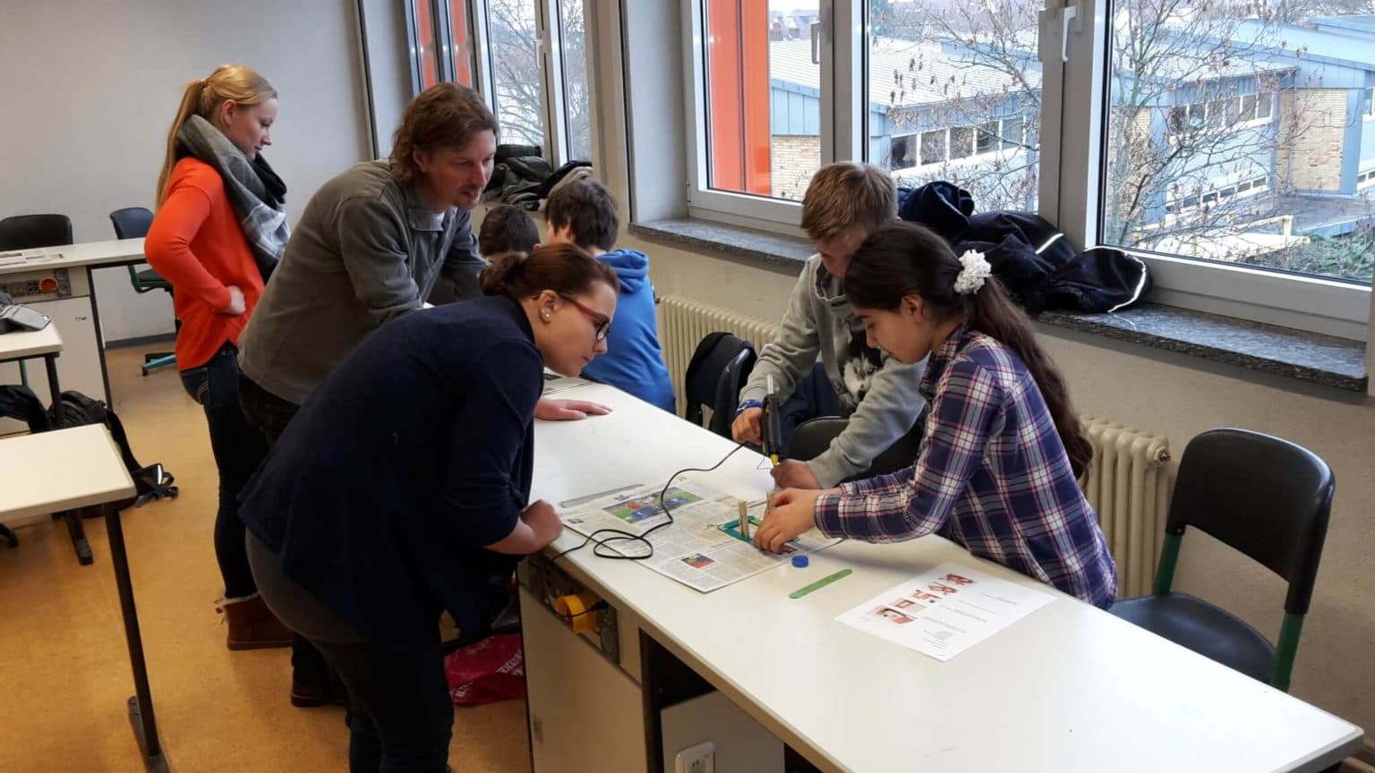 Technik AG mit Hochschule